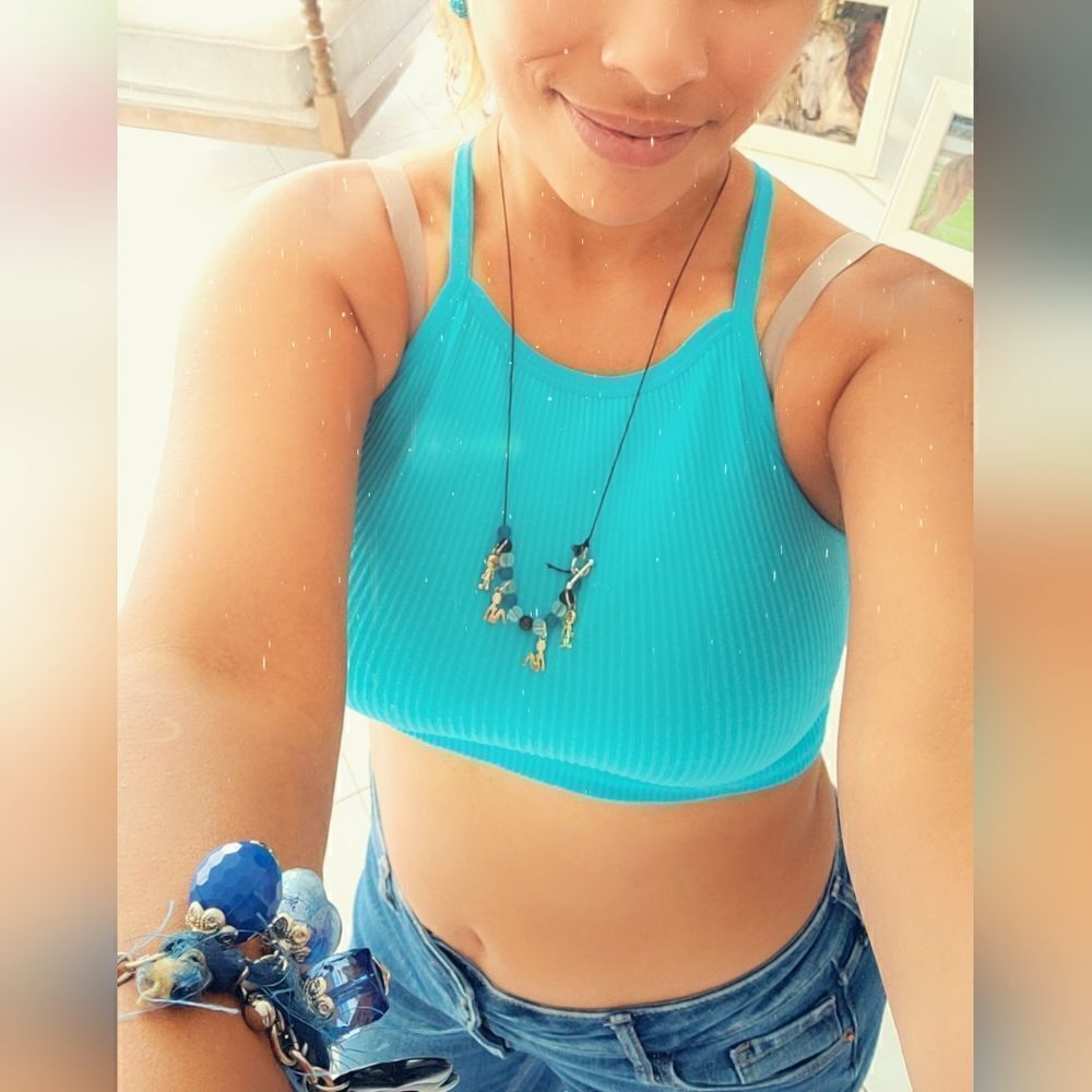 COPY -blue crop Top - Picture 2 of 11